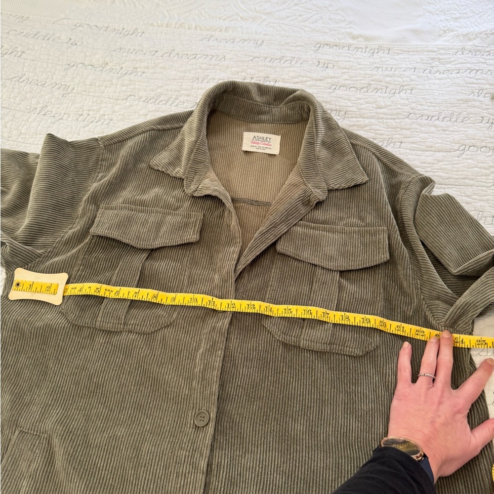 Ashley By 26 International Women's Oversized Corduroy Jacket - Army Green - Picture 3 of 3